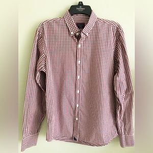 Untuckit burgundy/maroon gingham check button down shirt sz M slim fit